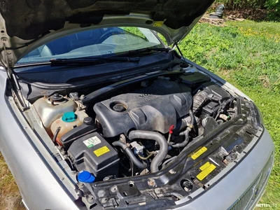 Volvo V70 2.4 D5 (120 kW) 2005, kuva 8/8