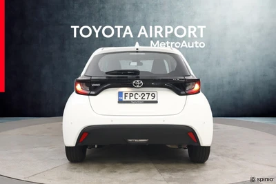 Toyota Yaris 1,0 VVT-i Life 2022, kuva 4/10