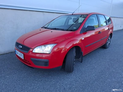 Ford Focus 1.6i STW Trend 2005, kuva 1/10