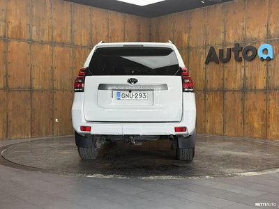 Toyota Land Cruiser 2019, photo 7/22