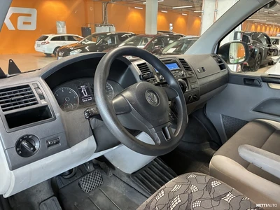 Volkswagen Transporter 2015, kuva 6/7