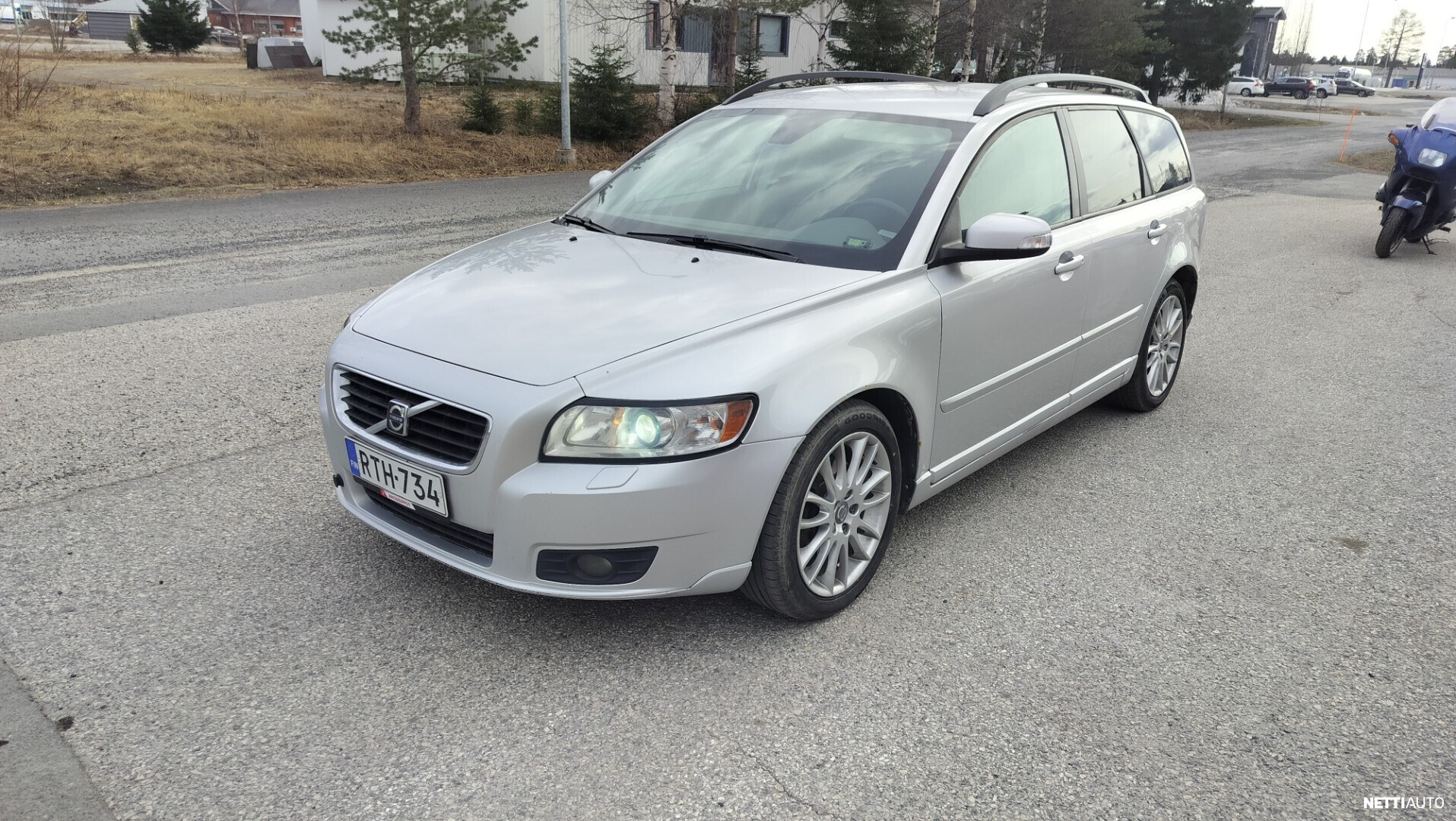 Volvo V50