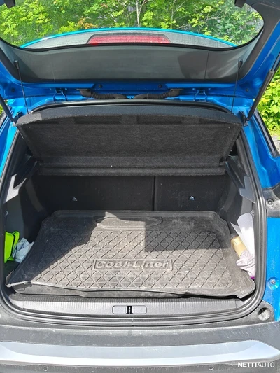 Peugeot 2008 2021, kuva 6/12