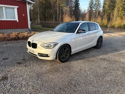 BMW 120 2013, kuva 7/7