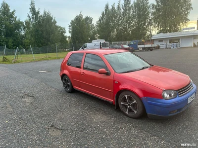 Volkswagen Golf 1,8 GTI Turbo AAC 3d 2000, photo 5/10