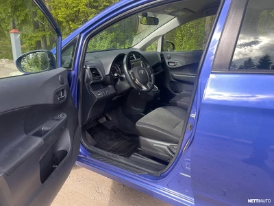 Toyota Verso-S 2011, kuva 5/20