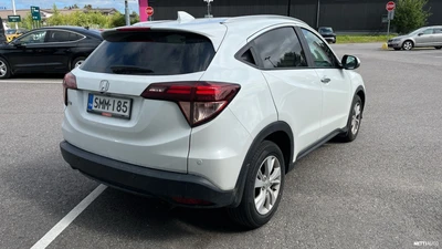 Honda HR-V 1,5 Executive CVT Autom 2018, kuva 2/10