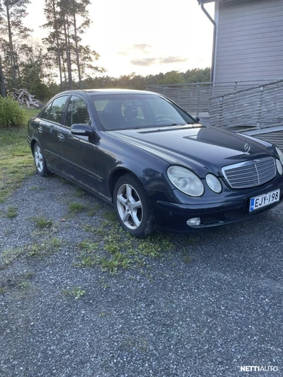 Mercedes-Benz E 2004, kuva 2/10