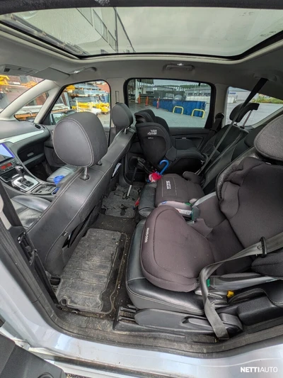Ford S-MAX 2011, kuva 6/9