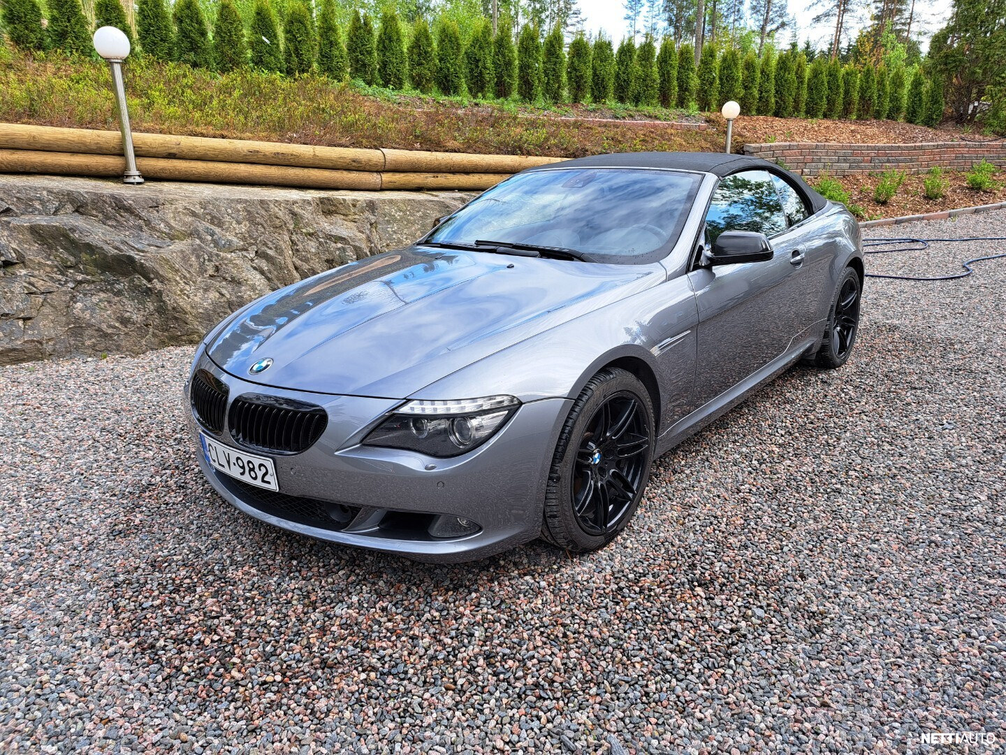 BMW 650