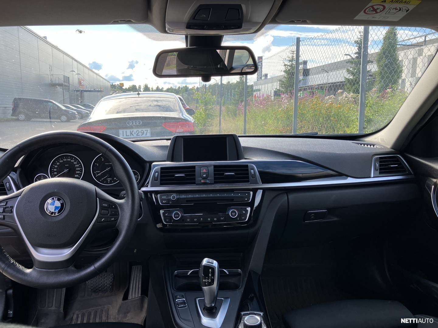 BMW 320 2016, kuva 6/8