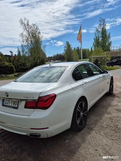 BMW 740 Xdrive 2013, kuva 3/14