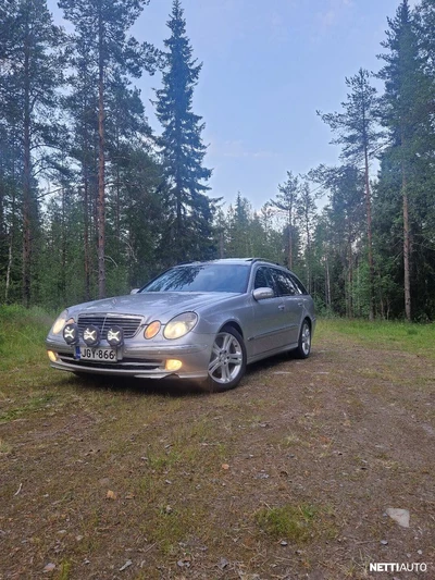 Mercedes-Benz E 2003, kuva 2/13