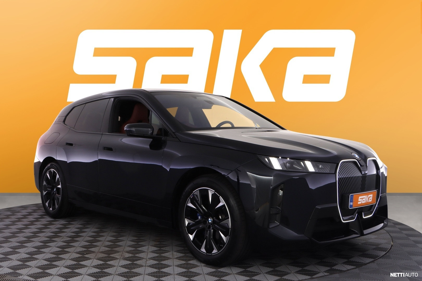 BMW iX