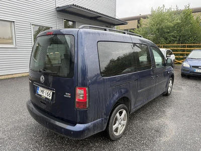 Volkswagen Caddy Maxi 2014, photo 3/11