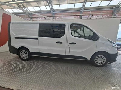 Renault Trafic 2021, photo 3/9