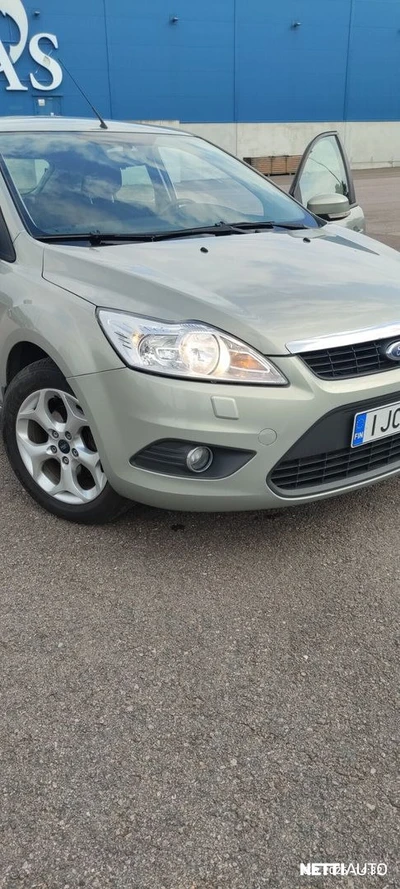Ford Focus 1,6 100hv Trend M5 5-ovinen 2009, kuva 4/9