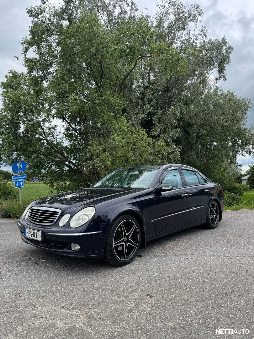 Mercedes-Benz 270