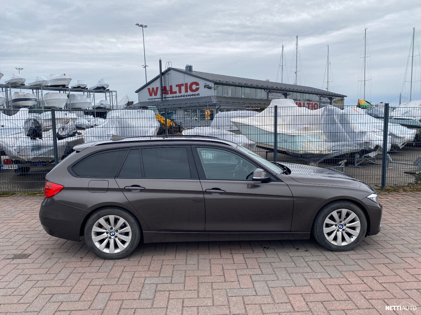 BMW 318