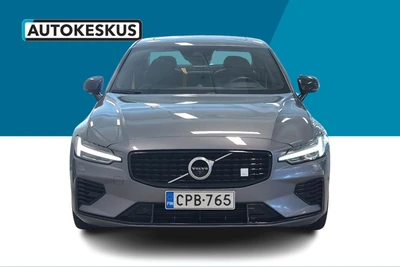 Volvo S60 2020, photo 3/29
