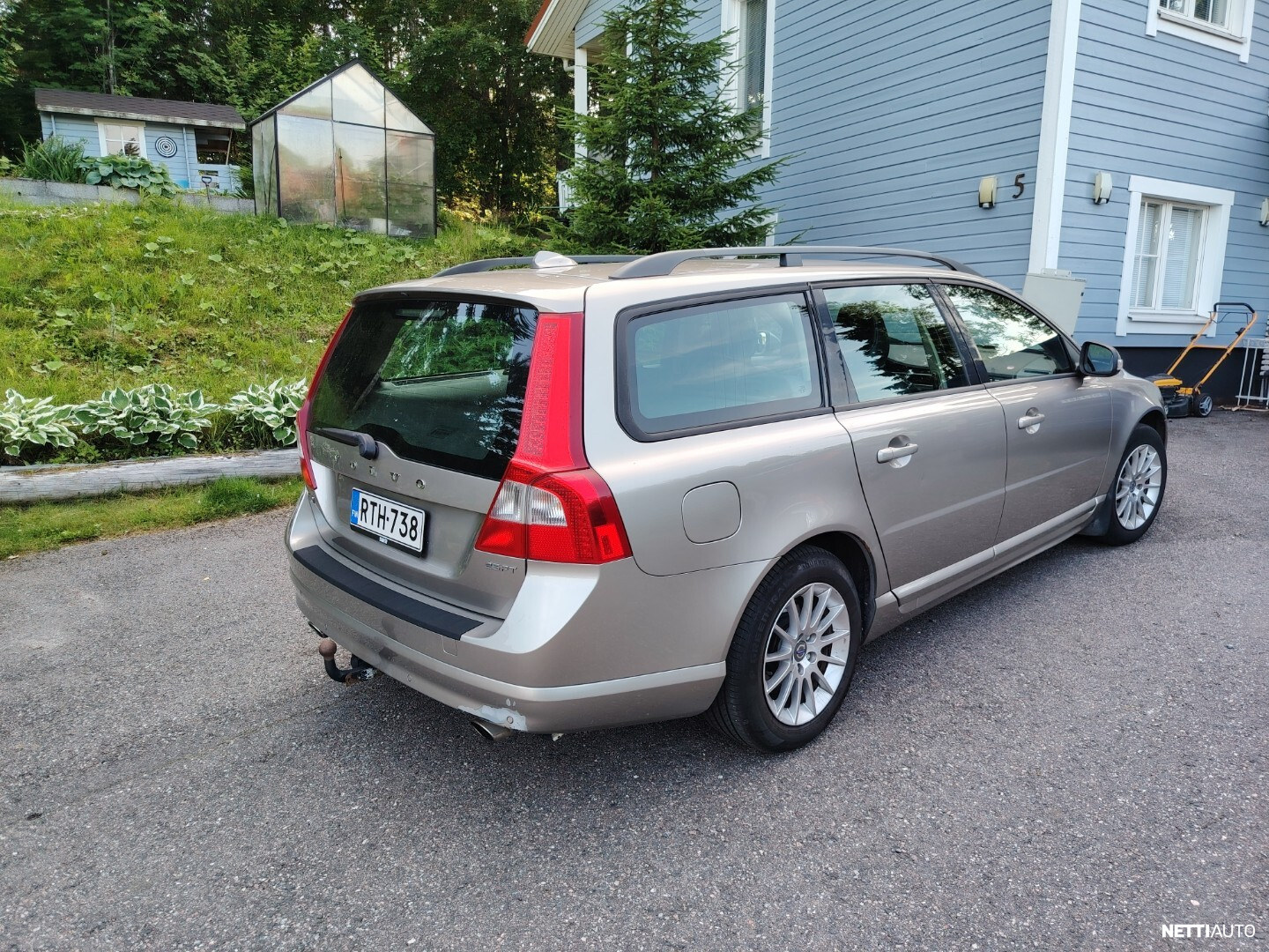 Volvo V70