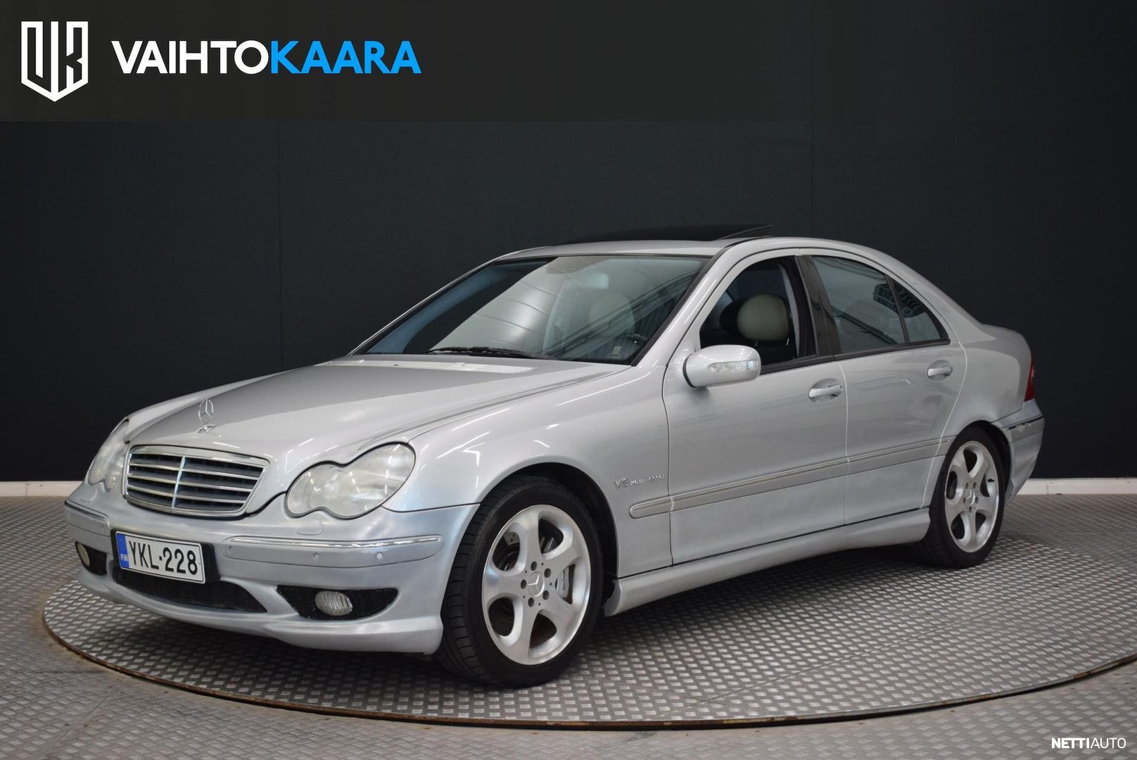 Mercedes-Benz C 32 AMG