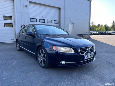 Volvo S80 2,4D Momentum aut 2010, photo 3/24