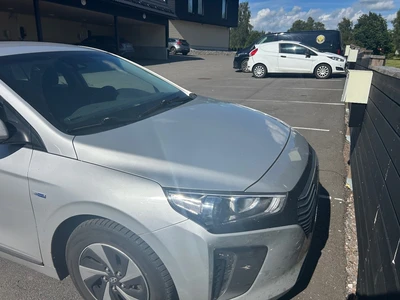 Hyundai Ioniq Hybrid DCT Comfort 2017, kuva 2/10