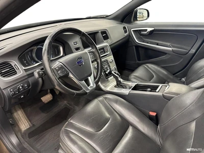 Volvo V60 Cross Country 2016, kuva 7/37