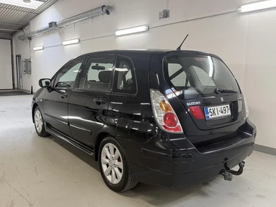 Suzuki Liana 2006, kuva 3/12
