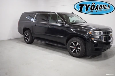 Chevrolet Suburban 54 890 € 5.3 V8 A LT 2014, photo 3/10