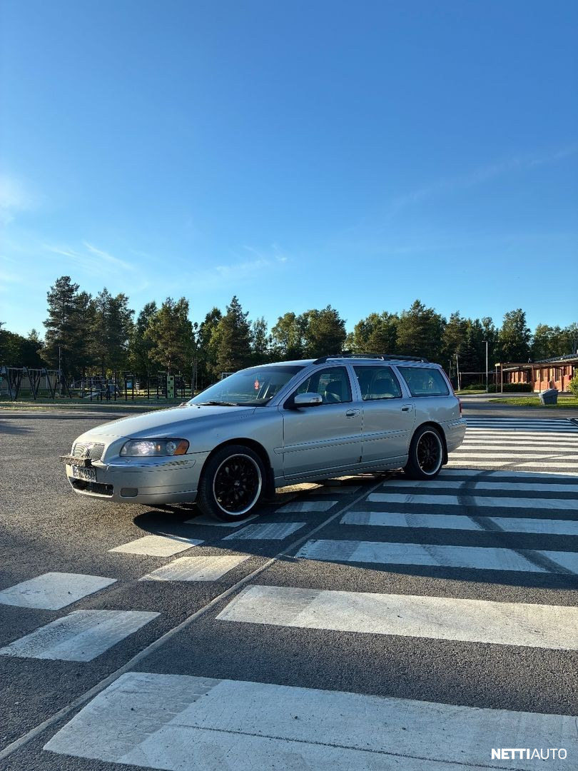 Volvo V70