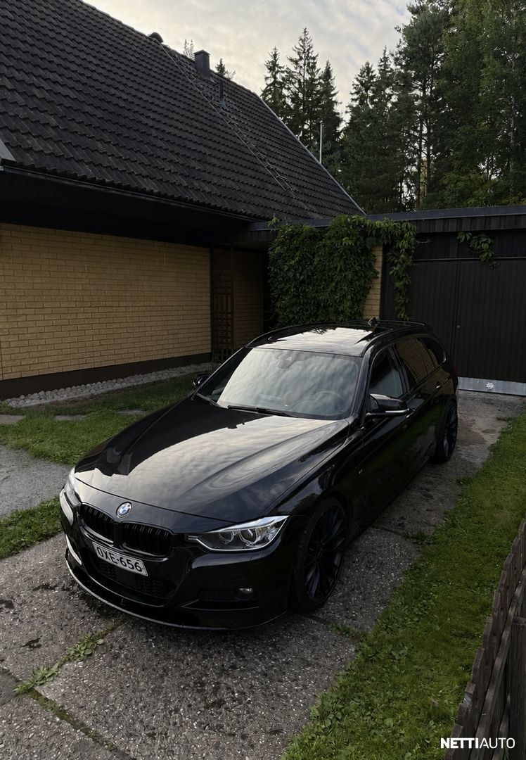 BMW 330