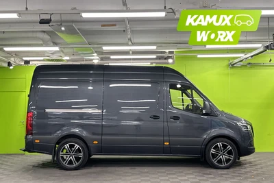 Mercedes-Benz Sprinter 2023, photo 2/26
