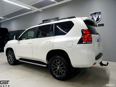 Toyota Land Cruiser 2018, photo 3/29