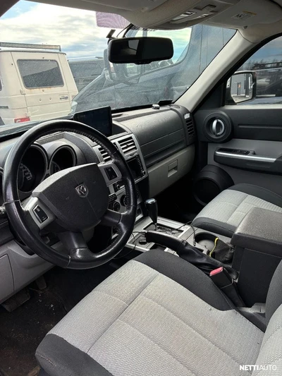 Dodge Nitro 2007, photo 2/8