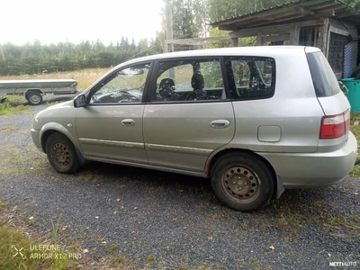 Kia Carens 2004, photo 4/5