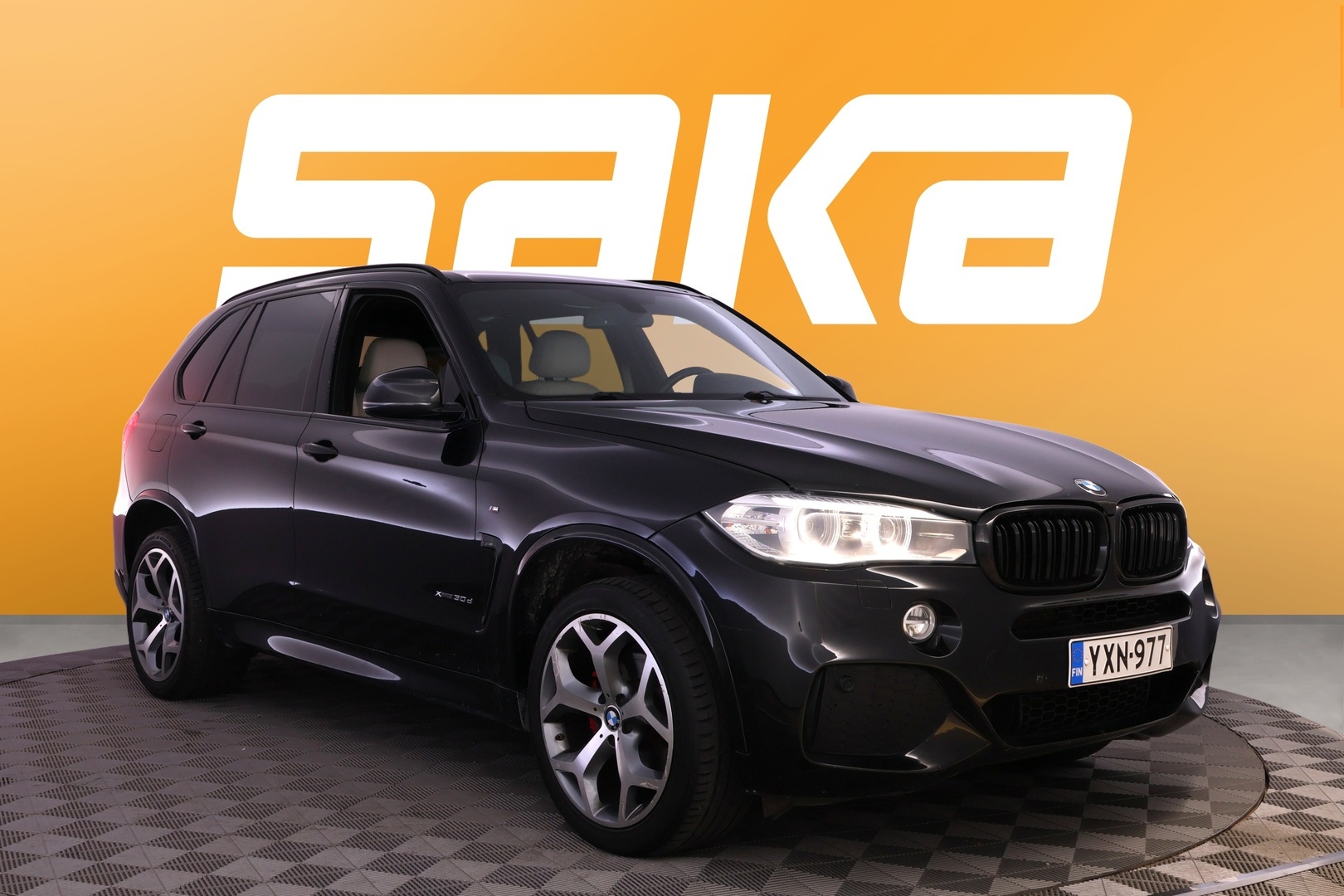 BMW X5 F15 M-SPORT xDrive30d TwinPower Turbo A  7-ist