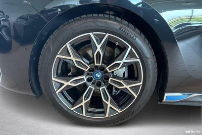 BMW i7 G70 xDrive 60 2025, kuva 6/26