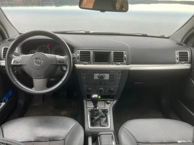 Opel Vectra 2008, kuva 7/10