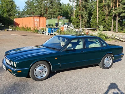 Jaguar XJ6 1995, kuva 3/4