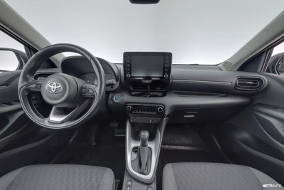 Toyota Yaris 1,5 Hybrid Active 2021, photo 7/10