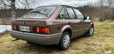 Ford Escort 4D ESCORT 1.4 CL-AAF/2400 1990, kuva 3/13