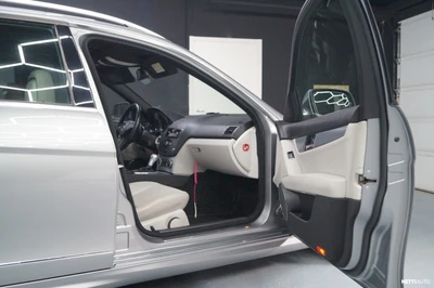 Mercedes-Benz C 2008, kuva 7/22