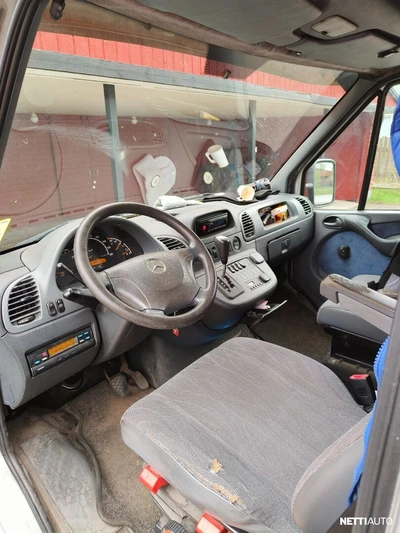Mercedes-Benz Sprinter 2,7 Kevytkuorkki 2003, photo 6/11