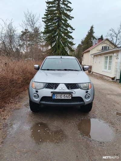 Mitsubishi L200 2008, photo 4/12