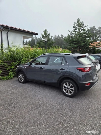 Kia Stonic 2021, photo 3/5