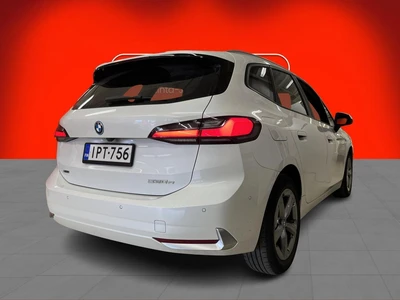 BMW 230 2022, kuva 3/4