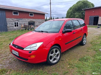Ford Focus Focus 1999, kuva 2/9