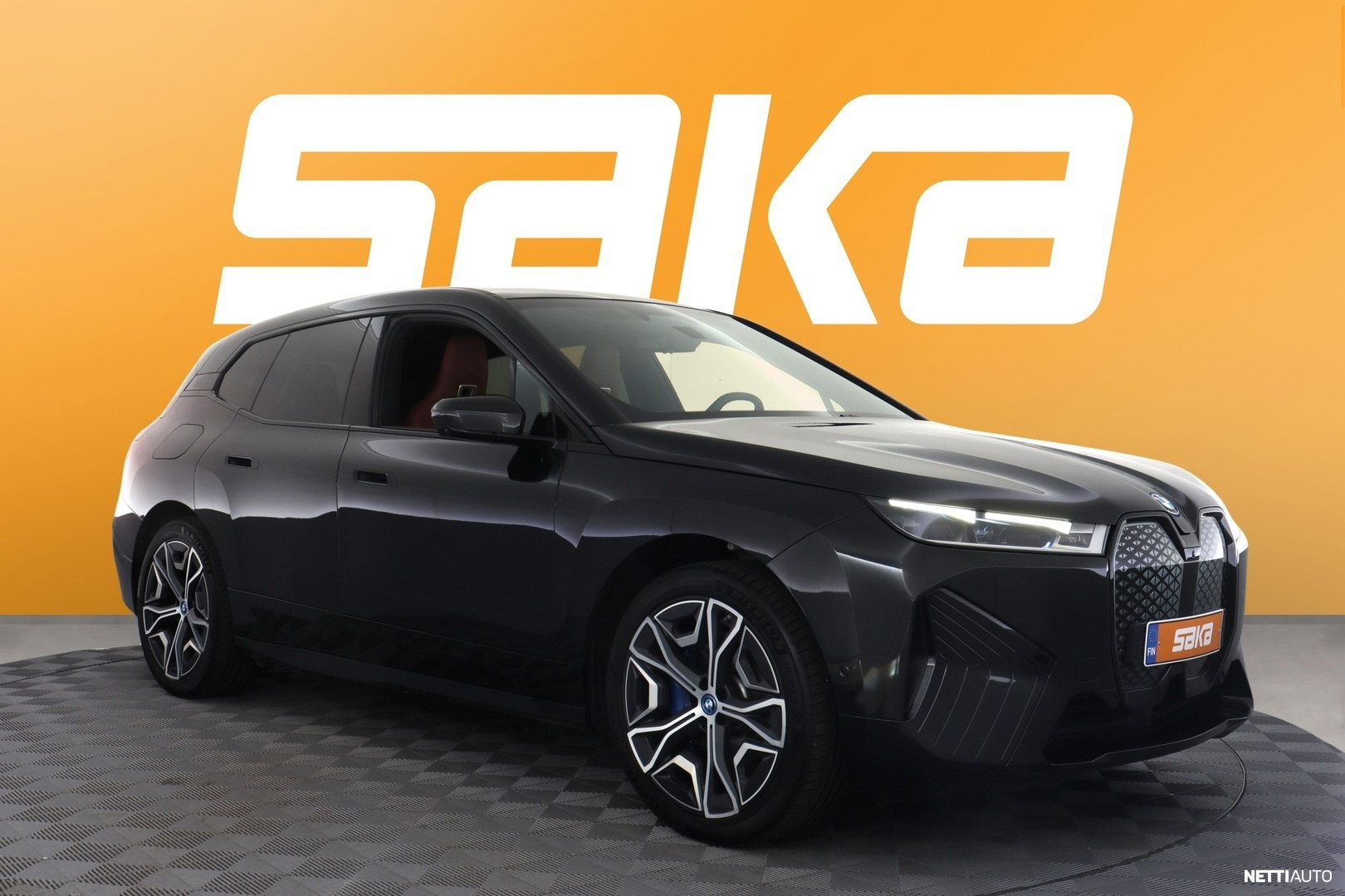 BMW iX